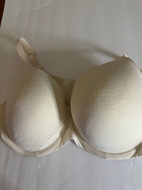 Cacique Cream Padded  Bra